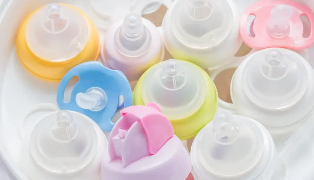 How To Clean and Sanitize Your Baby’s Pacifier